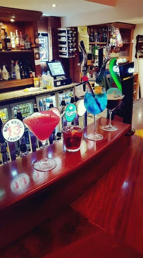 Balreask Bar, Restaurant & Guest Accommodation Navan Luaran gambar