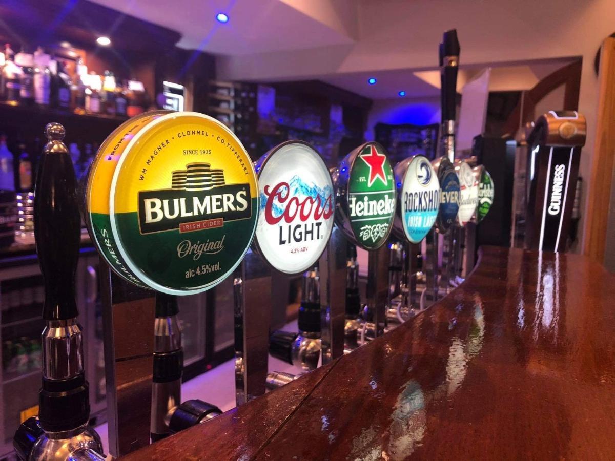 Balreask Bar, Restaurant & Guest Accommodation Navan Luaran gambar